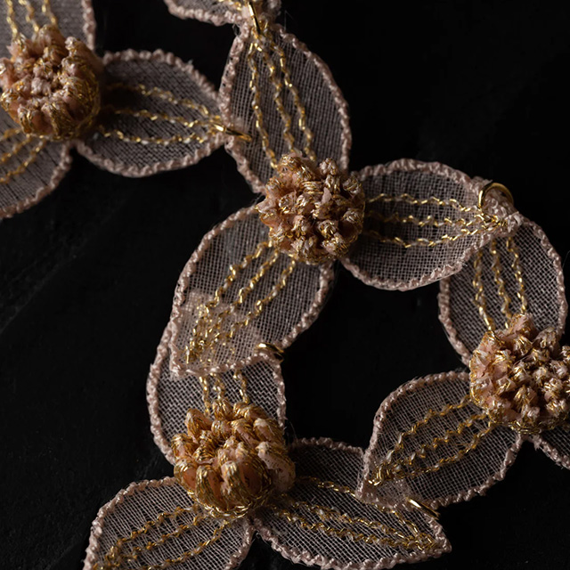 yuki　onizuka　TSUYUKUSA　COLLAR