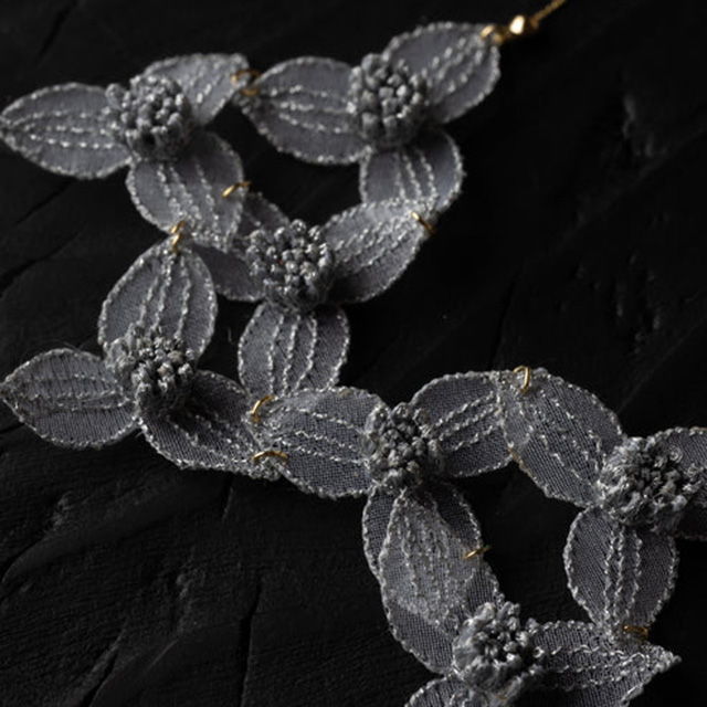 yuki　onizuka　TSUYUKUSA　COLLAR