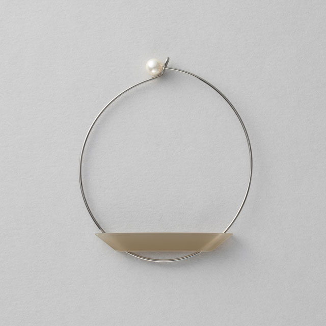 Sur　チタンブレスレット