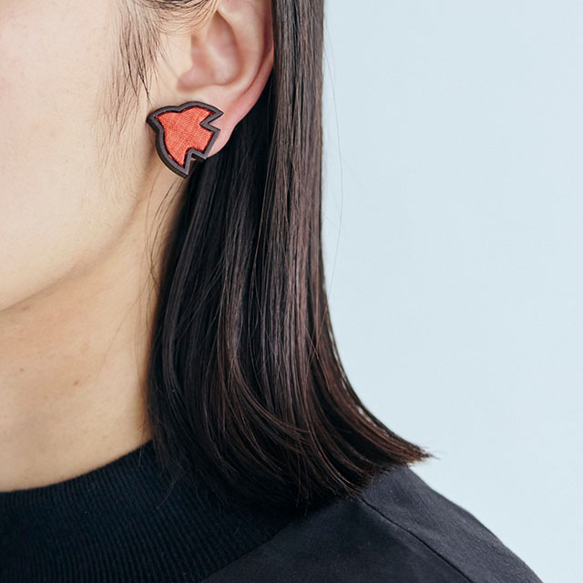 草木染めの木目込みアクセサリー　イヤリング