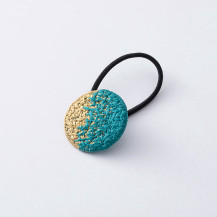 刺繍のヘアゴム