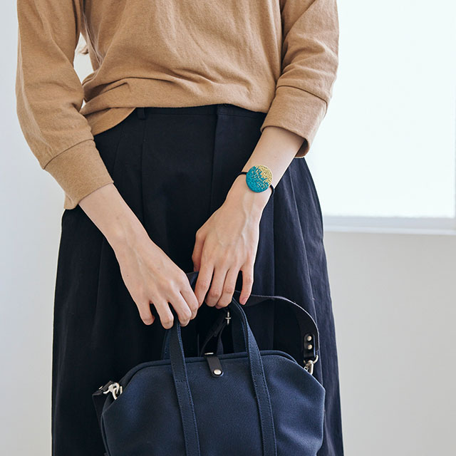 刺繍のヘアゴム