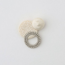 【WEB限定】000(トリプル・オゥ)　アンサンブルブローチ【6/12販売スタート】