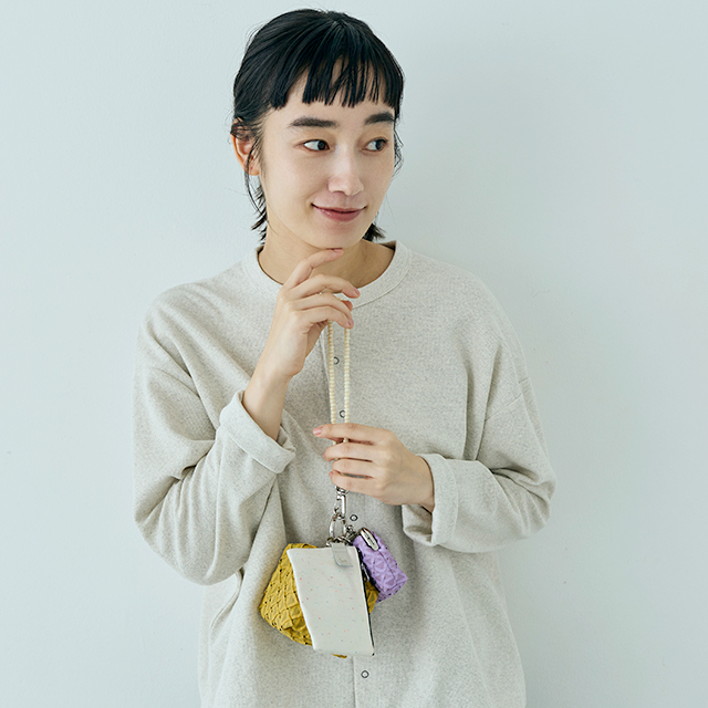 タン・帯　マル　ビーズ