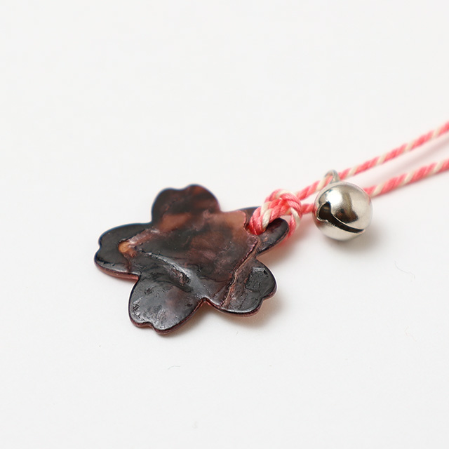 貝ボタンのさくら根付