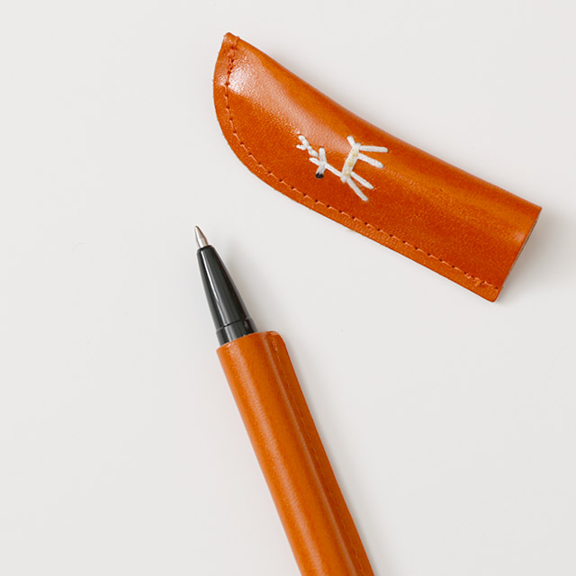 鹿の家族　革巻きペン