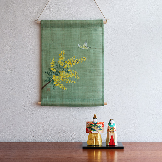 【WEB限定】十二ヶ月のタペストリー　花鳥画　三月「ミモザとアゲハ蝶」