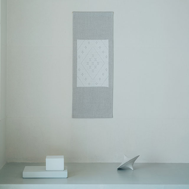 くらしの工藝布こぎん刺しタペストリー