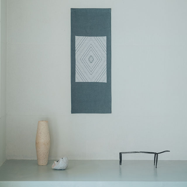 くらしの工藝布こぎん刺しタペストリー