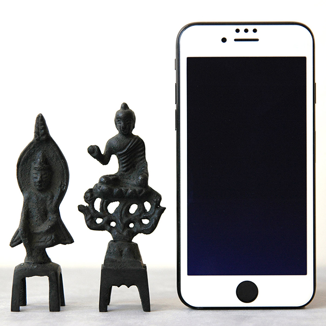 ほとけさま　思惟