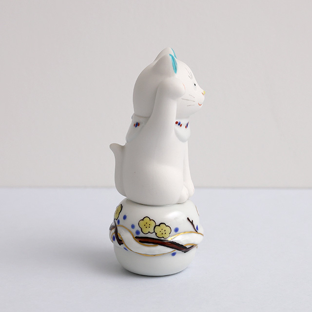 【WEB限定】【みなおし品 てなおし品】上出 二寸ちょうえもん招猫 鈴乗り 梅枝に白蛇
