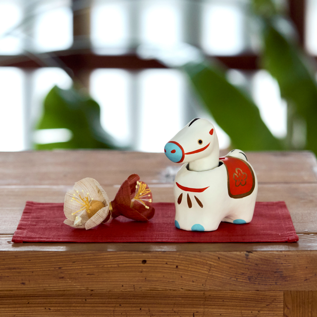 張子飾り　首ふり午　小