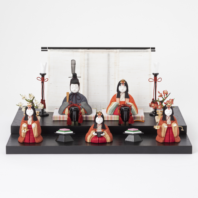 【予約商品】手織り麻の木目込み雛飾り　五人飾り　背景（几帳）・塗り台