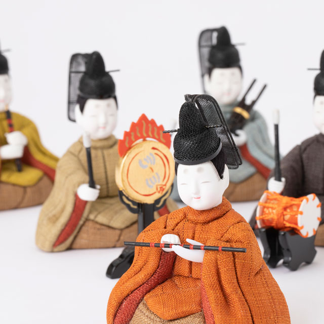 【予約商品】手織り麻の木目込み雛飾り　十人飾り　背景（几帳）・素木台