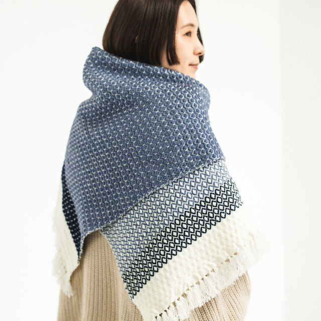 ドットパターン　ウィステリア