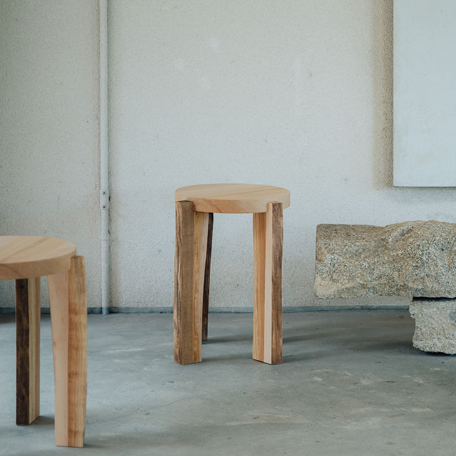 木端(こば)の椅子　ナチュラル