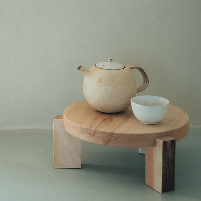 木端(こば)の花台