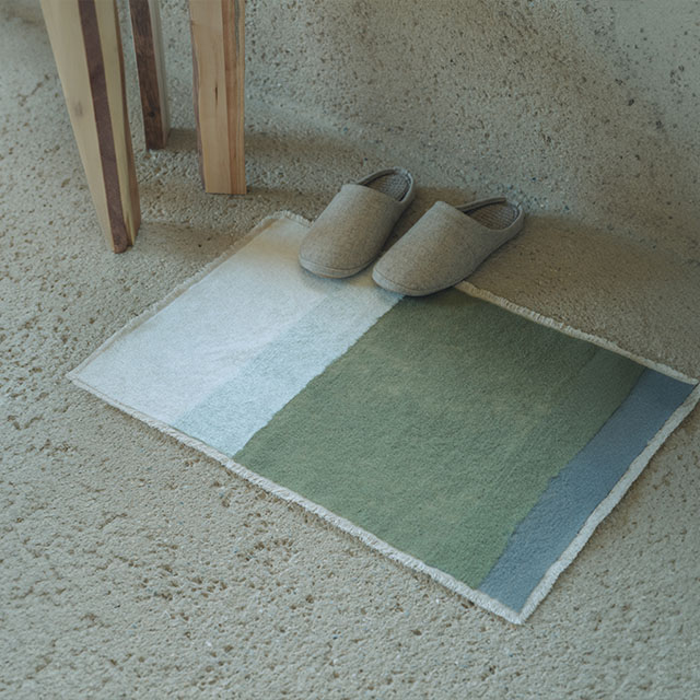 くらしの工藝布　ニードルパンチ　敷布　L