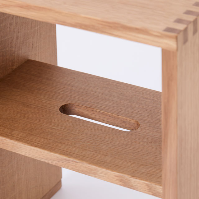 THE STACKING STOOL Oak