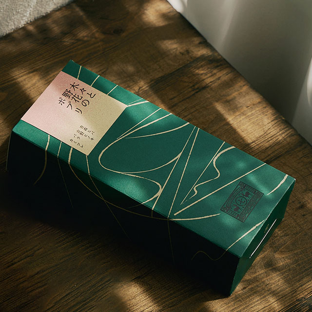 木々と野花のポプリ(青森ヒバ・吉野ヒノキ・バラ・カミツレ)