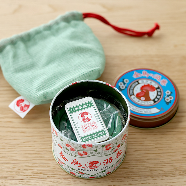 金鳥の夏日本の夏 巾着入蚊取り線香セット(線香皿付き缶入りミニサイズ20巻＋マッチ)