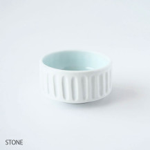 青白磁 花器　STONE