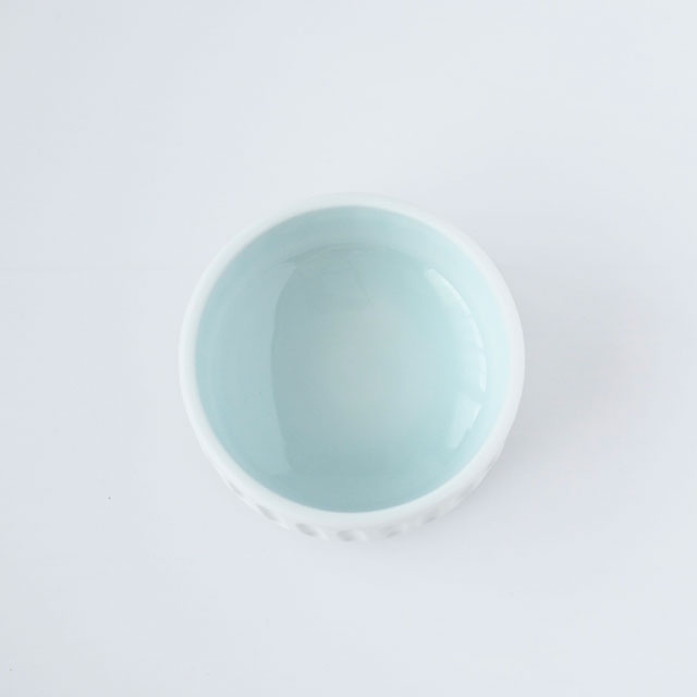 青白磁 花器　STONE