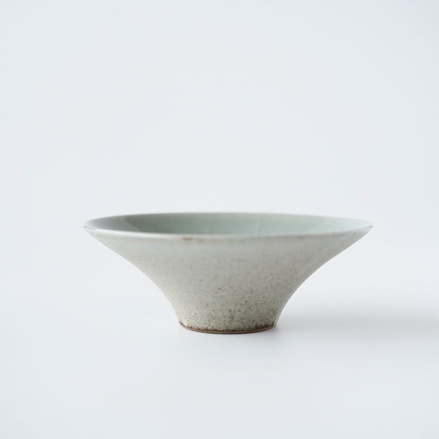 鍋島虎仙窯　青瓷　貫入花器