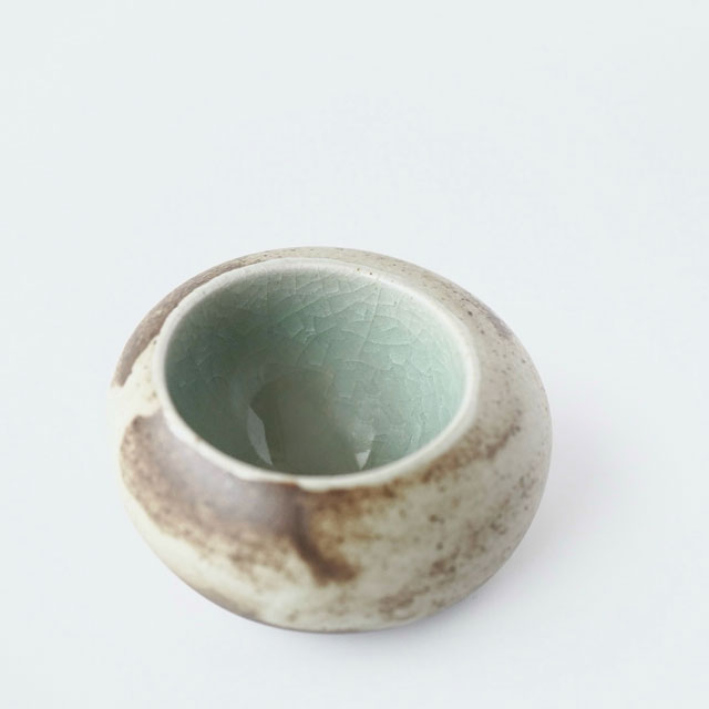 鍋島虎仙窯　青瓷　貫入花器