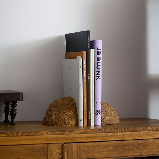 石のブックエンド