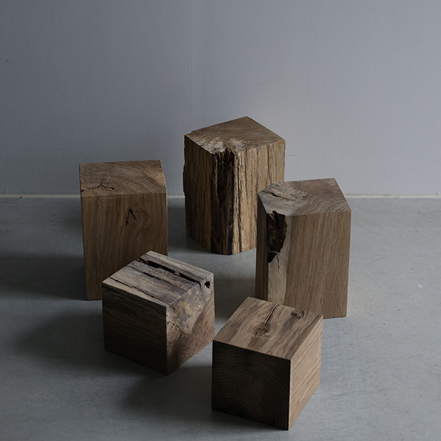 RetRe　虫喰いのブックエンド　S