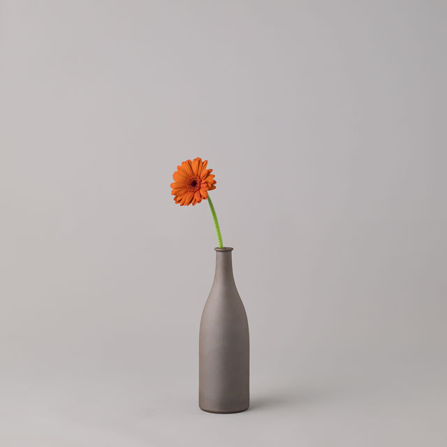 TOBE　bin 赤砥OF M