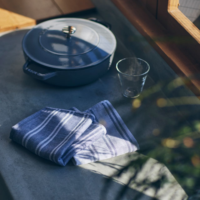 シマ　ハンドタオル シングル・シャドウ ﾊﾝﾄﾞﾀｵﾙ