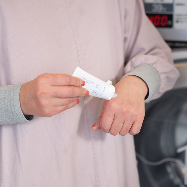 手肌の保護クリーム　30g