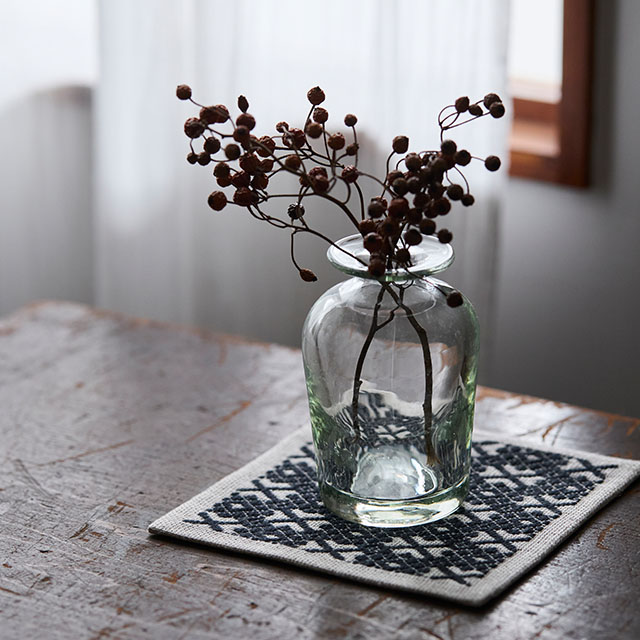 くらしの工藝布こぎん刺しの飾り敷布　M