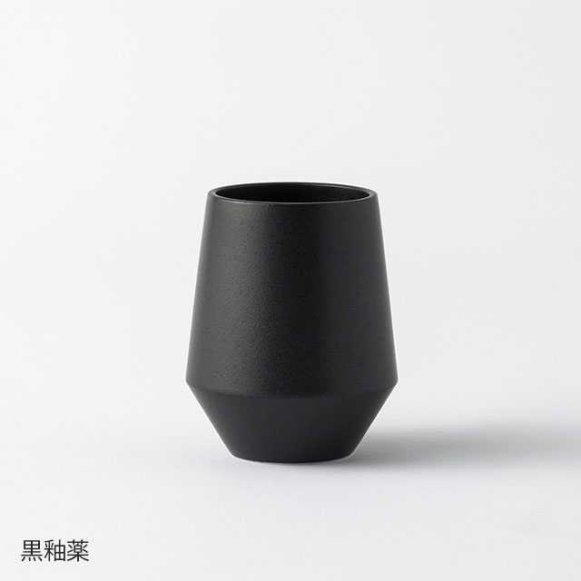 湯呑み 黒釉