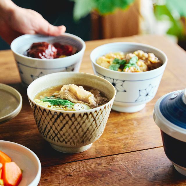 玉手どんぶり　麻の葉