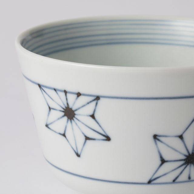 玉手どんぶり　麻の葉