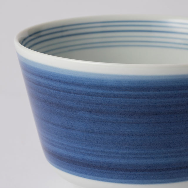 玉手どんぶり　呉須鹿