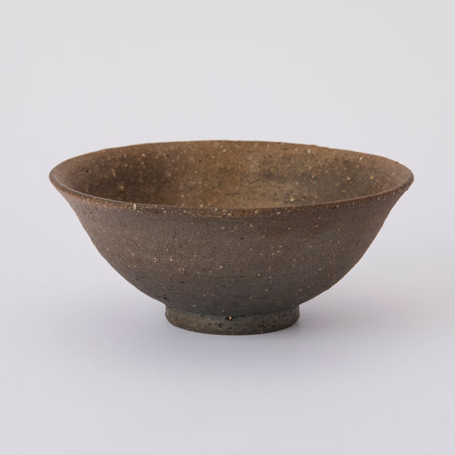 好日茶碗 信楽黒荒土