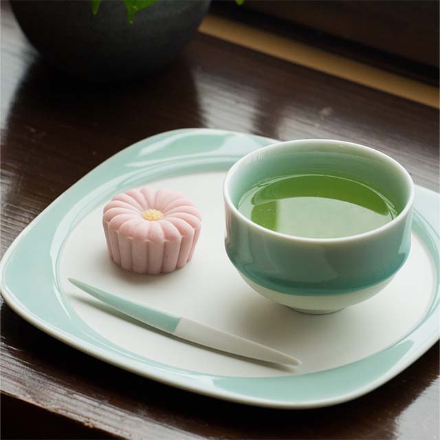 【WEB限定】【みなおし品 てなおし品】鍋島虎仙窯 鍋島青磁煎茶碗