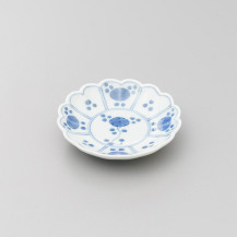 染付草花紋菊型3寸小皿