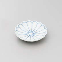 染付菊割菊型3寸小皿