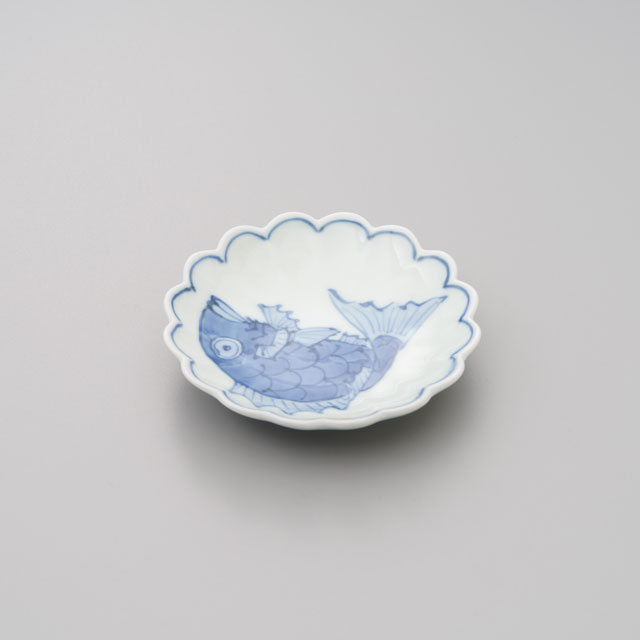 染付めで鯛菊型3．5寸皿