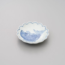 染付めで鯛菊型3．5寸皿