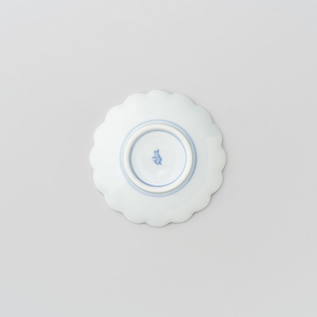 染付めで鯛菊型3．5寸皿