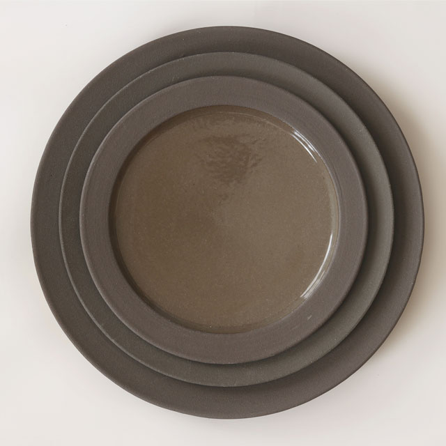 CLAYプレートＬ 黒土（黒）