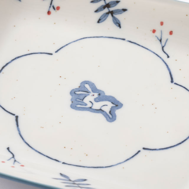 瀬戸焼の印判角皿