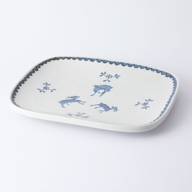 瀬戸焼の大角皿