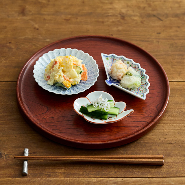有田焼の豆皿　吹墨銀千鳥